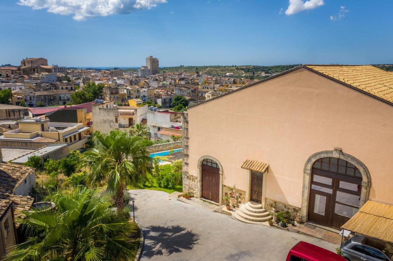 Villa Rosaria Rooms Noto Ngoại thất bức ảnh
