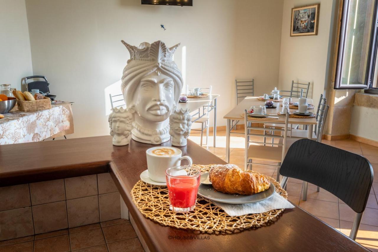 Villa Rosaria Rooms Noto Ngoại thất bức ảnh
